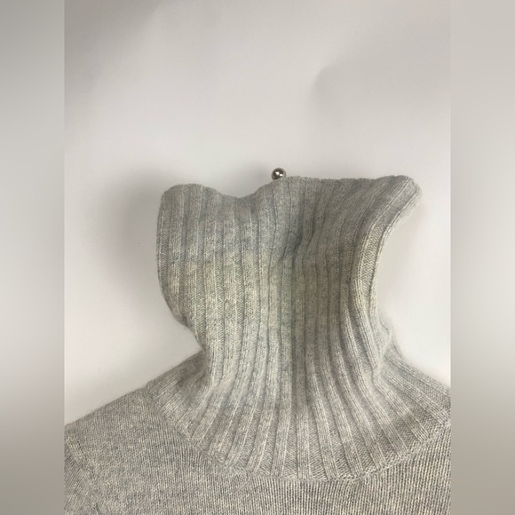 Alice + Olivia Angora Turtleneck Blend Bell sleeve Short Sweater Dress X-Small - Picture 11 of 12